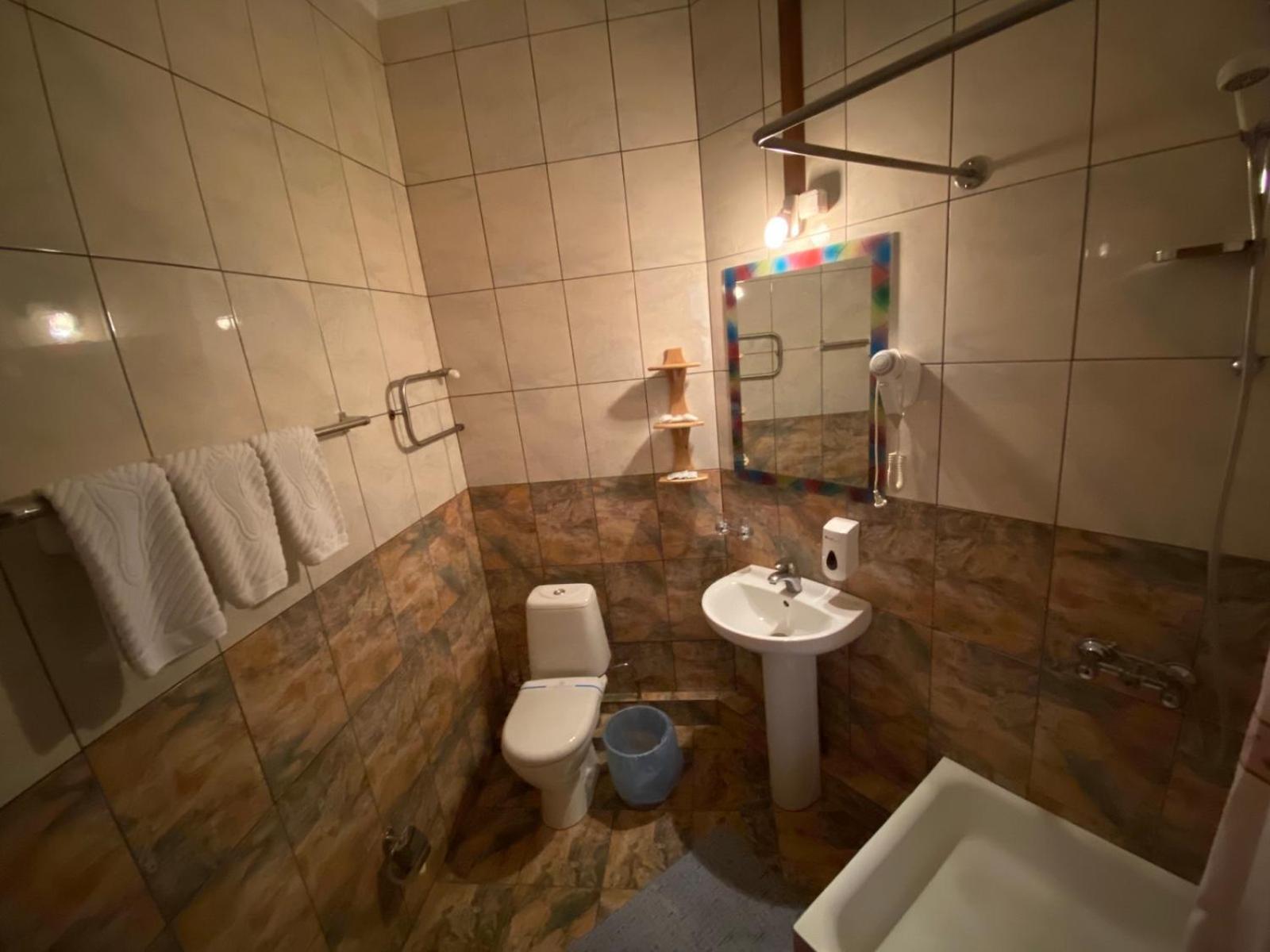 Tisa Hotel Petropavlovskaya Borshchagovka Luaran gambar