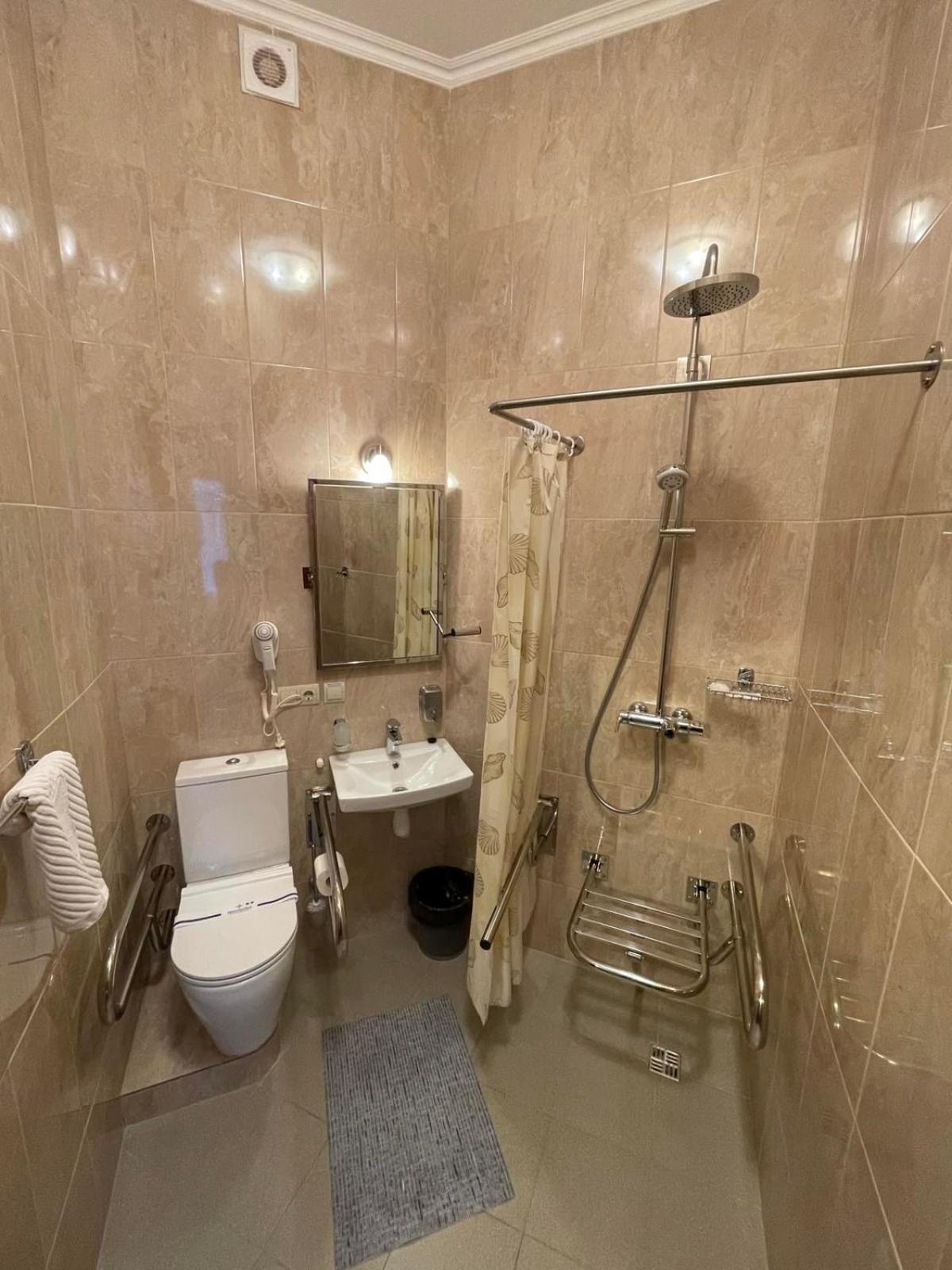 Tisa Hotel Petropavlovskaya Borshchagovka Luaran gambar